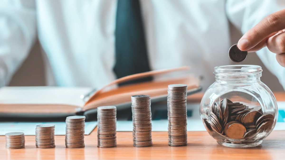 ब्याज दर में वृद्धि के कदमों पर पुनर्विचार की आवश्यकता